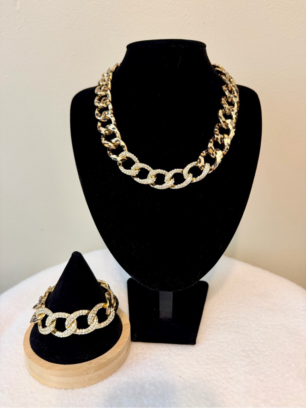 Betsey Johnson Leopard/Rhinestone Chain Necklace & Bracelet Set!!